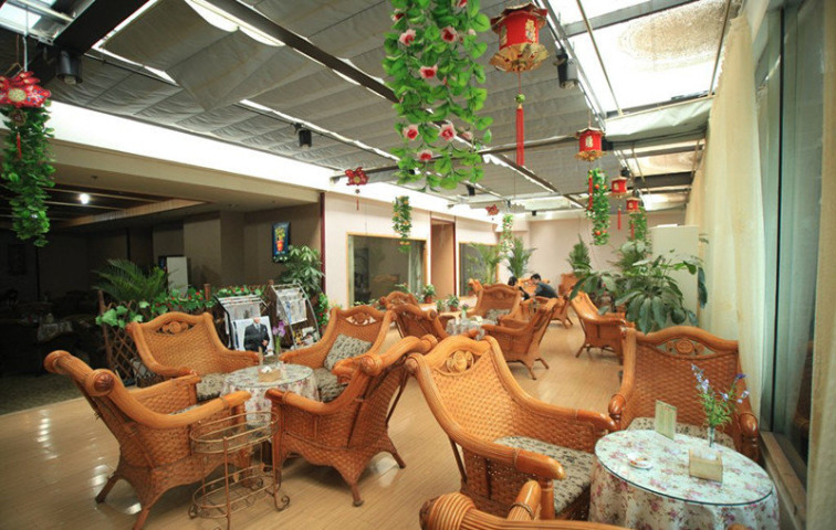src=http://www.vipliliu.cn/skin/defaultcs/image/nopic.gif